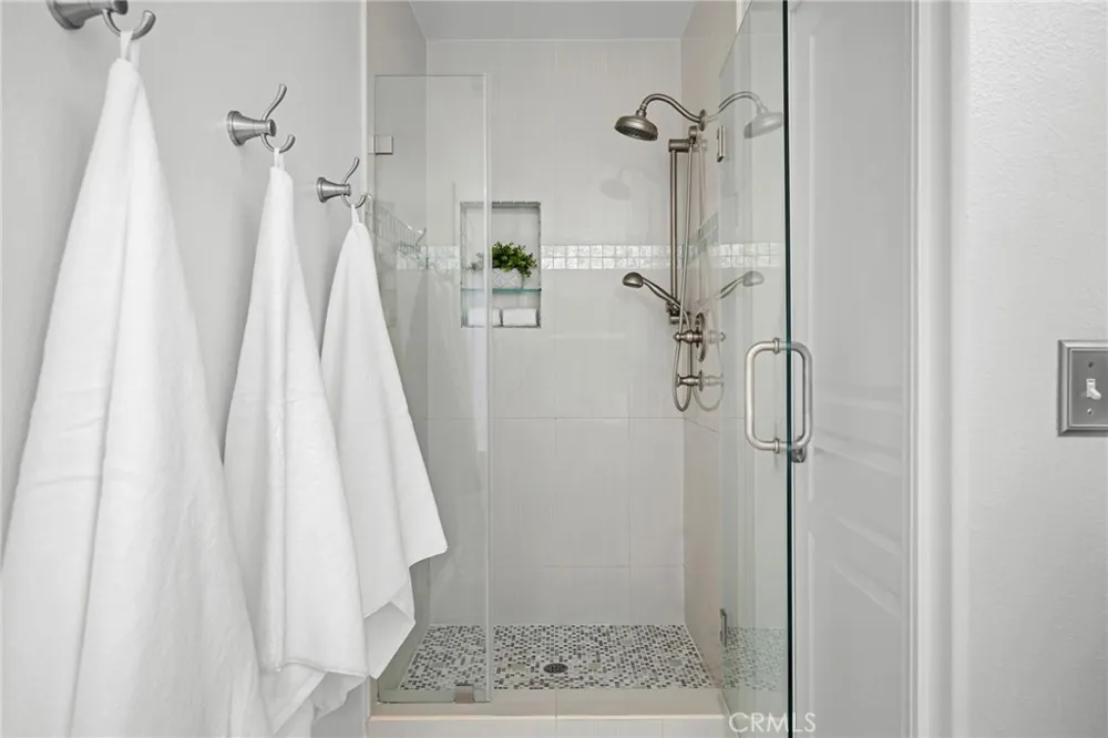 7101 Oso Avenue #14 Winnetka, CA 91306