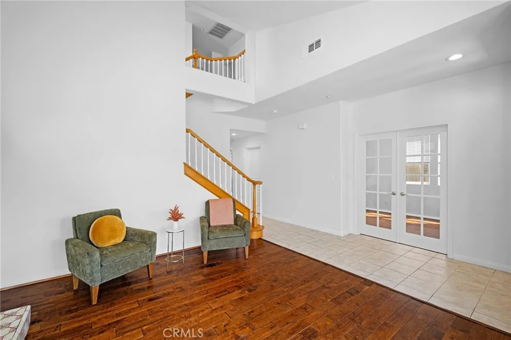 7101 Oso Avenue #14 Winnetka, CA 91306