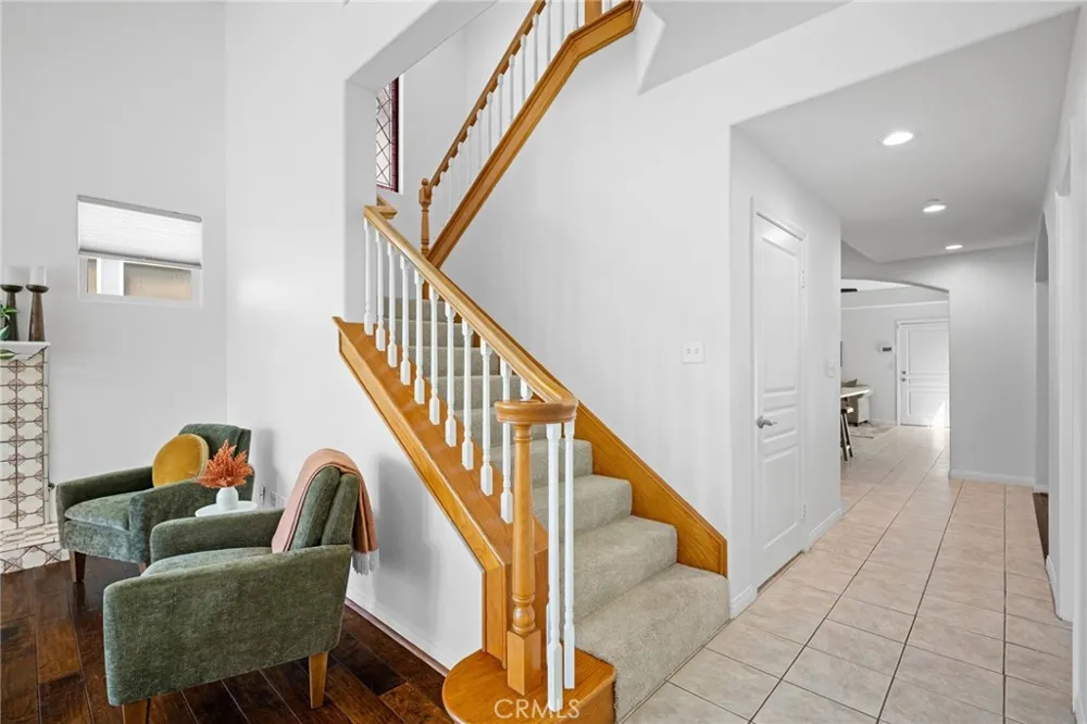 7101 Oso Avenue #14 Winnetka, CA 91306