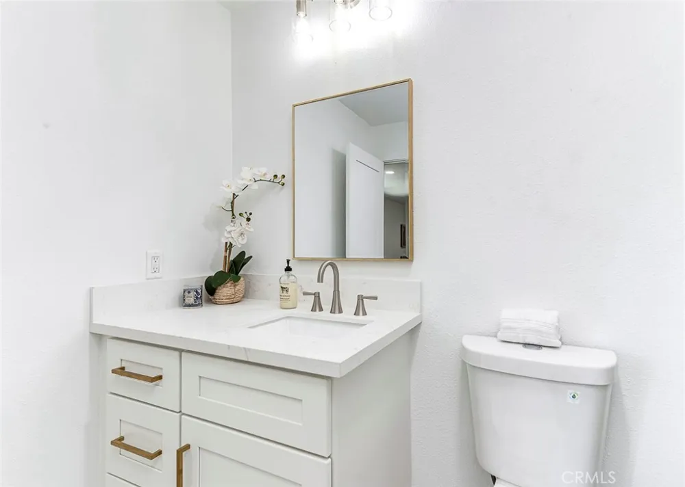 9220 Whitney Cypress, CA 90630