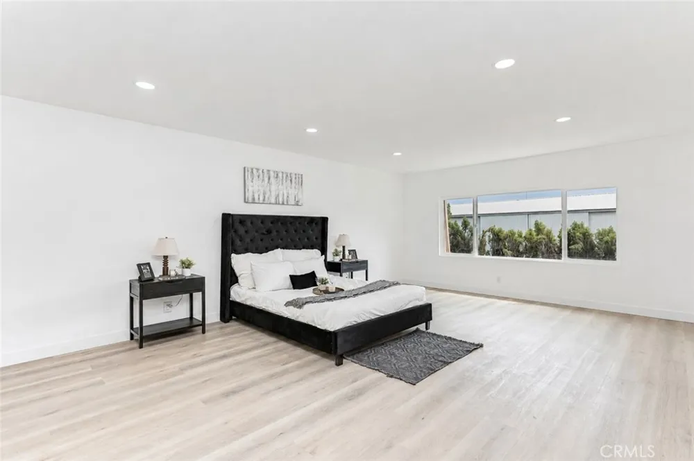 9220 Whitney Cypress, CA 90630