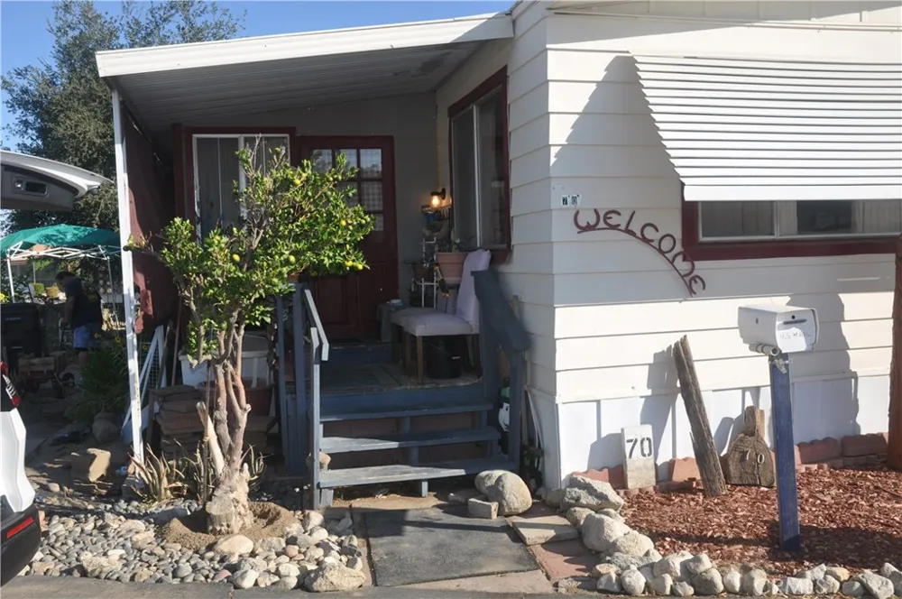 44725 E FLORIDA AVENUE #70 Hemet, CA 92544