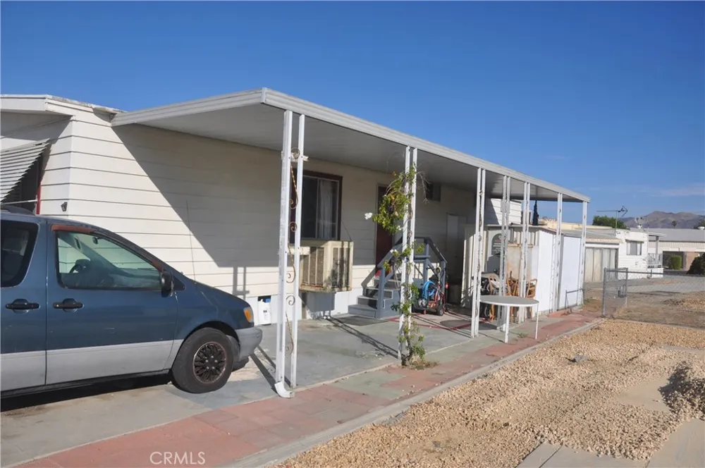 44725 E FLORIDA AVENUE #70 Hemet, CA 92544