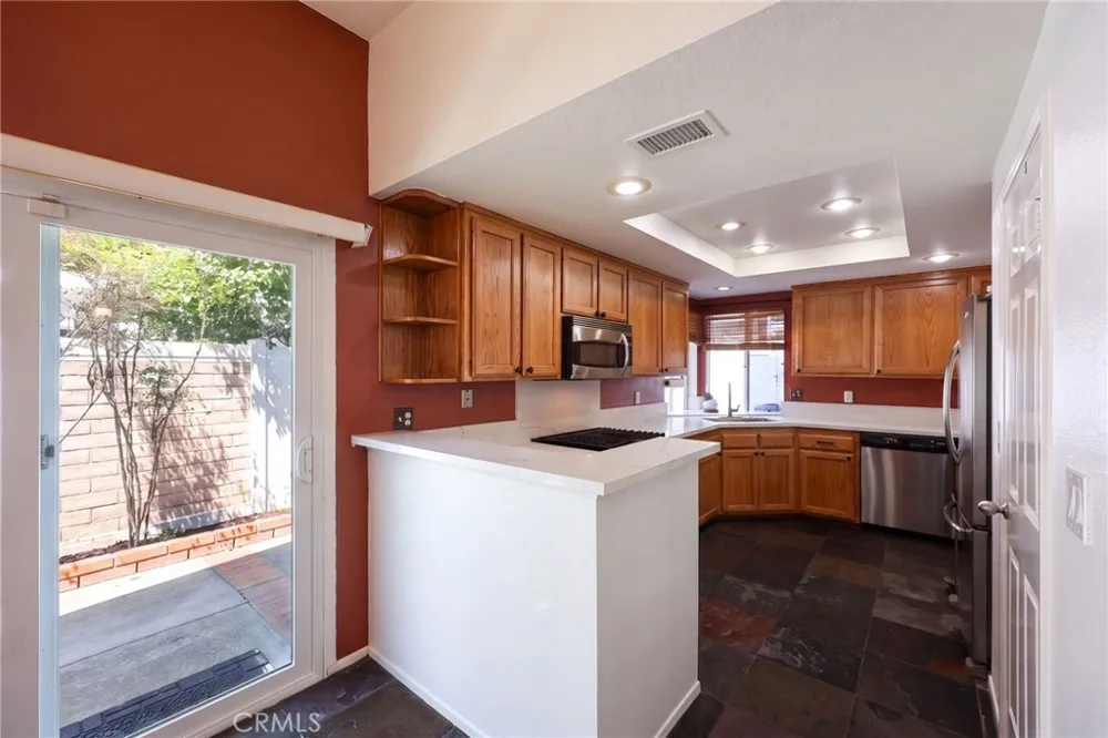 2210 Pacific Ave. #F1 Costa Mesa, CA 92627