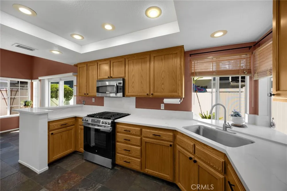 2210 Pacific Ave. #F1 Costa Mesa, CA 92627