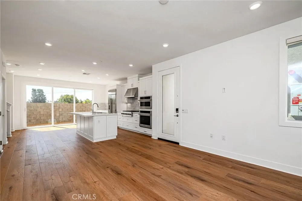 1016 Citron Rd. Fullerton, CA 92835