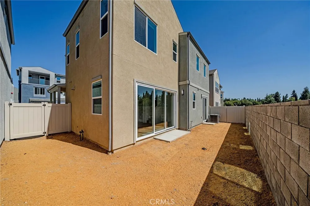 1016 Citron Rd. Fullerton, CA 92835