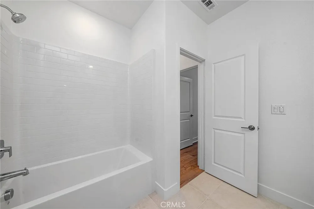 1016 Citron Rd. Fullerton, CA 92835