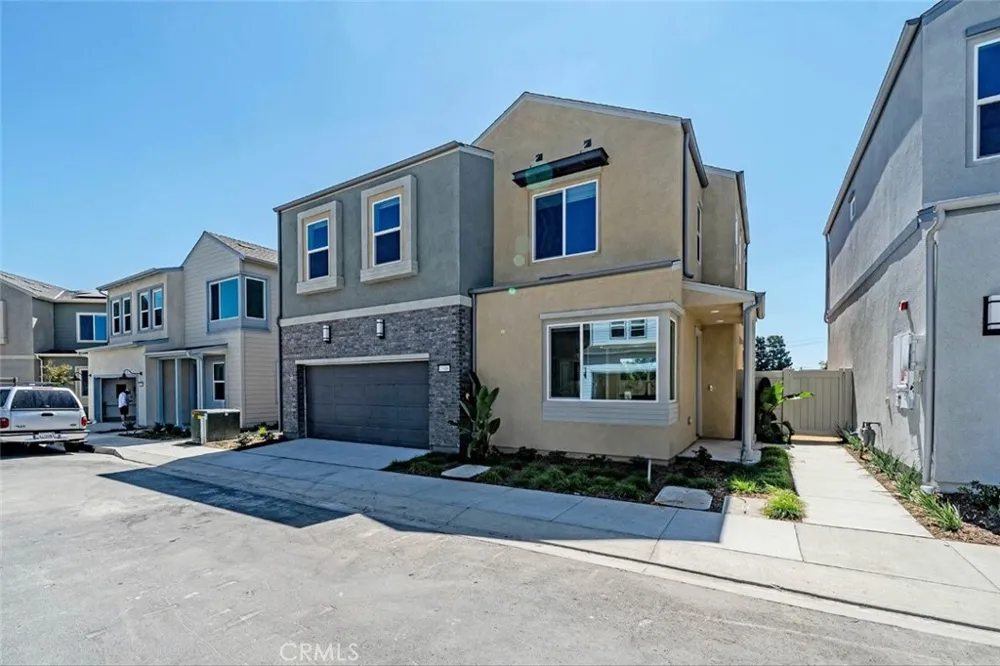 1016 Citron Rd. Fullerton, CA 92835