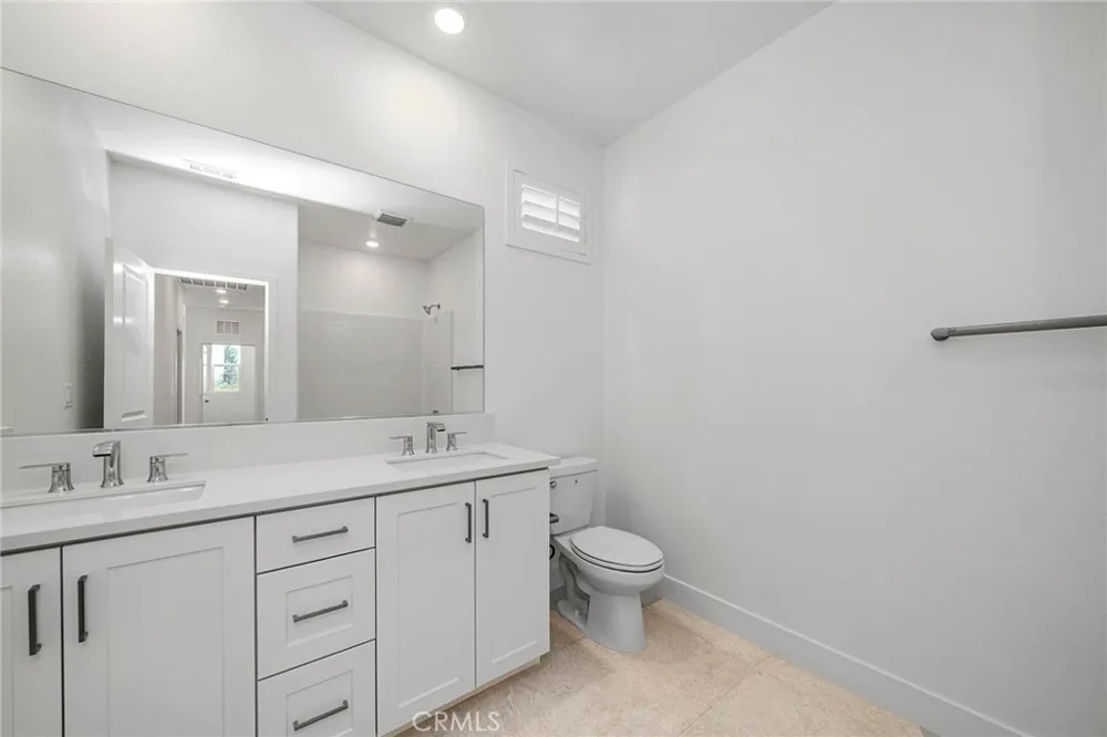 1002 Citron Fullerton, CA 92835