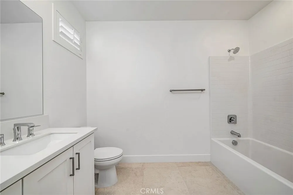 1002 Citron Fullerton, CA 92835