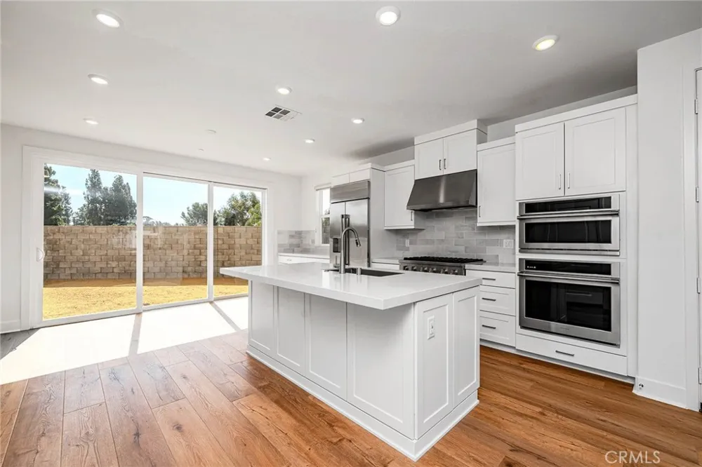 1002 Citron Fullerton, CA 92835