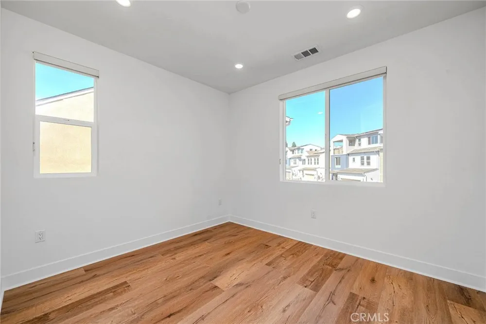1002 Citron Fullerton, CA 92835