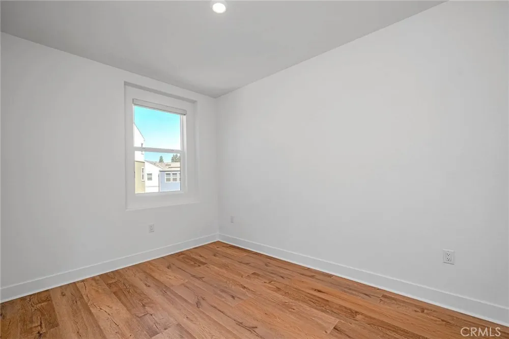 1002 Citron Fullerton, CA 92835