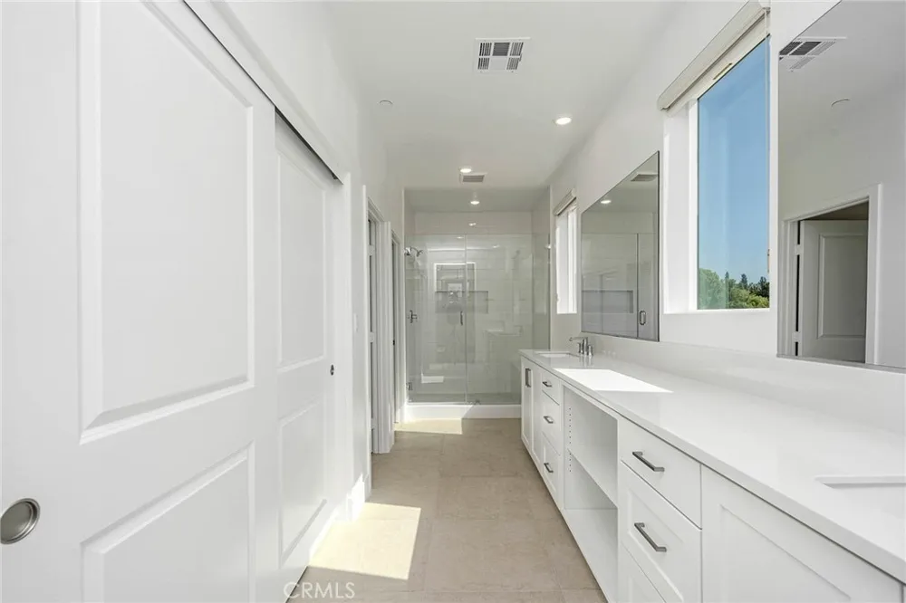 1002 Citron Fullerton, CA 92835