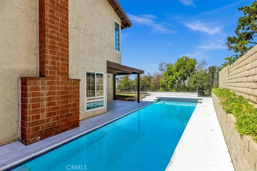 3315 Hawkwood Diamond Bar, CA 91765