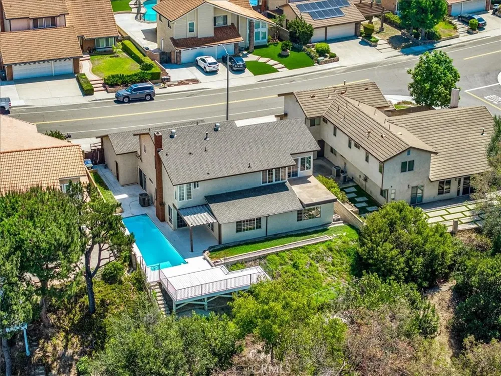 3315 Hawkwood Diamond Bar, CA 91765