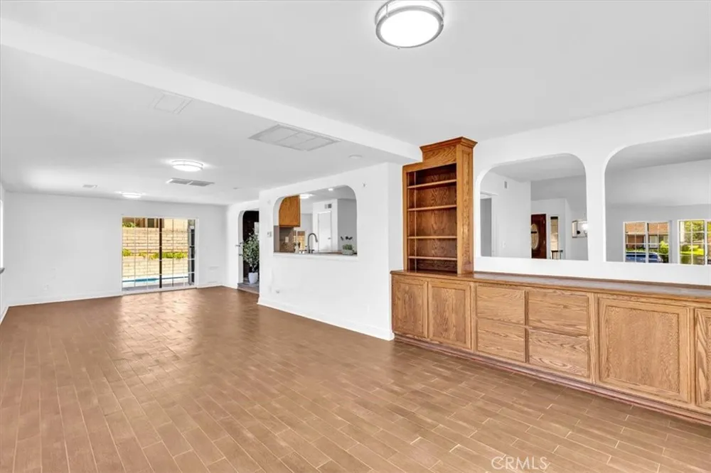 3315 Hawkwood Diamond Bar, CA 91765