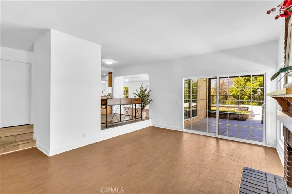 3315 Hawkwood Diamond Bar, CA 91765