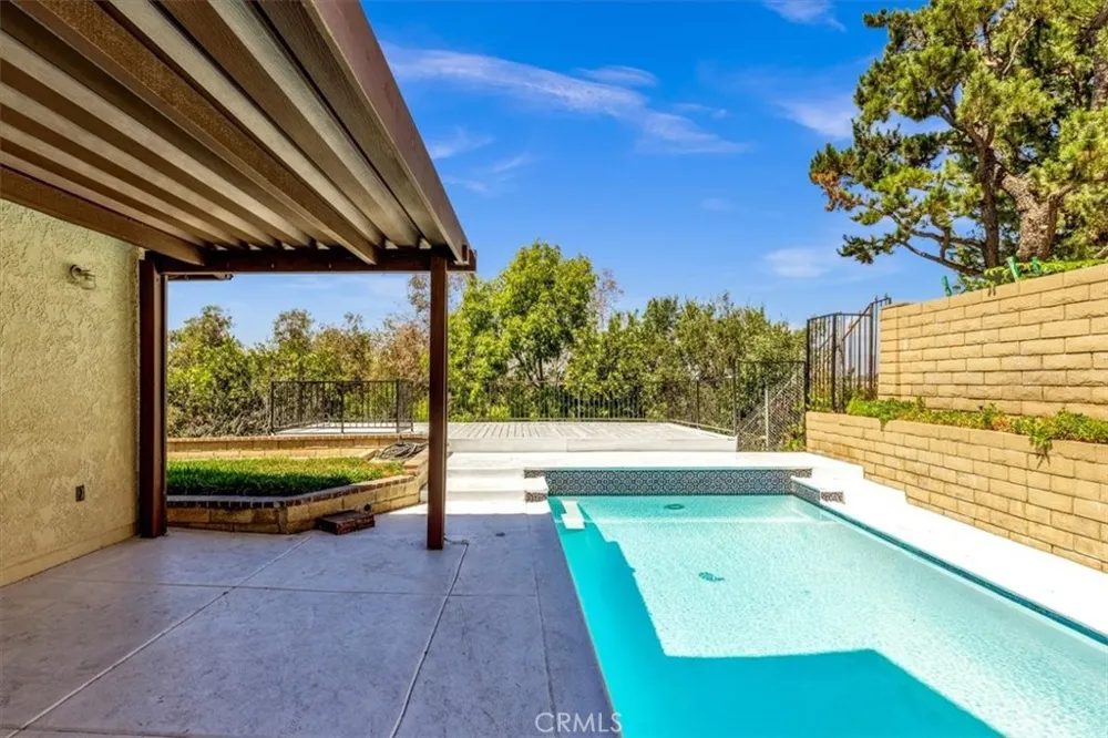3315 Hawkwood Diamond Bar, CA 91765