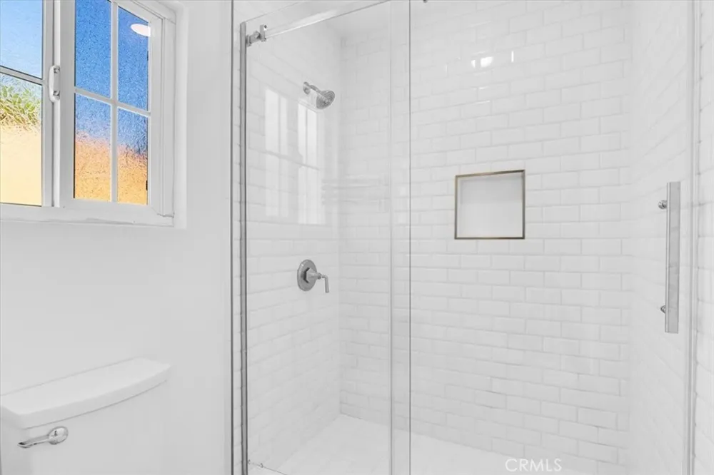 3315 Hawkwood Diamond Bar, CA 91765