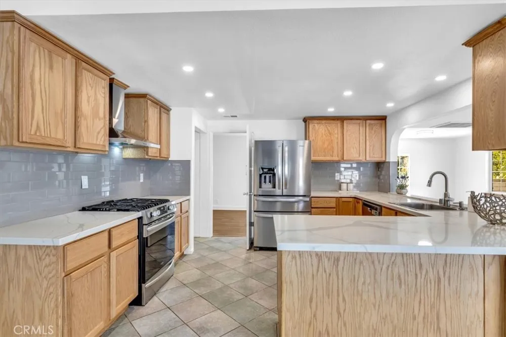 3315 Hawkwood Diamond Bar, CA 91765