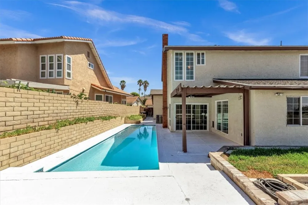 3315 Hawkwood Diamond Bar, CA 91765