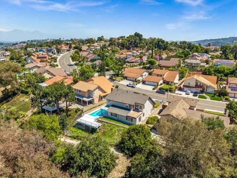 3315 Hawkwood