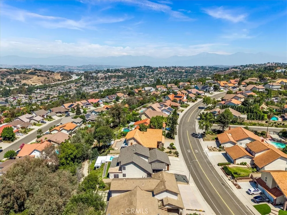 3315 Hawkwood Diamond Bar, CA 91765