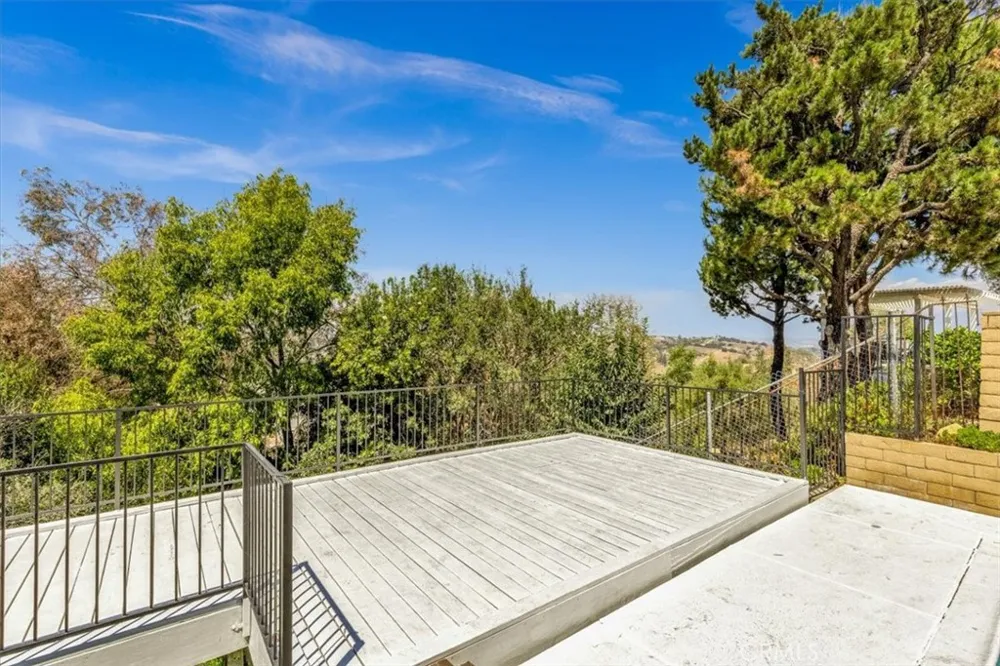 3315 Hawkwood Diamond Bar, CA 91765