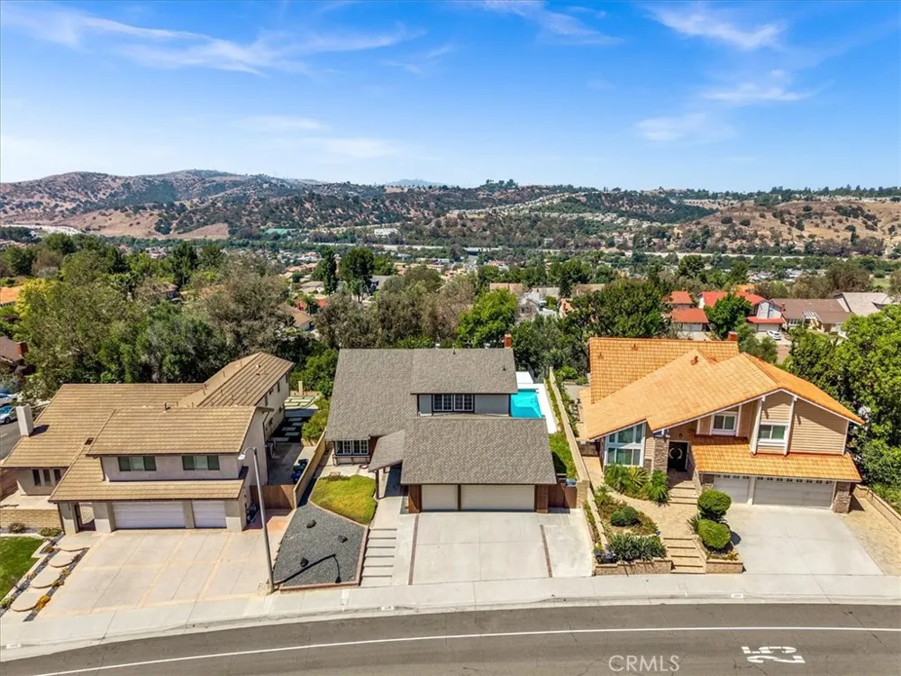 3315 Hawkwood Diamond Bar, CA 91765