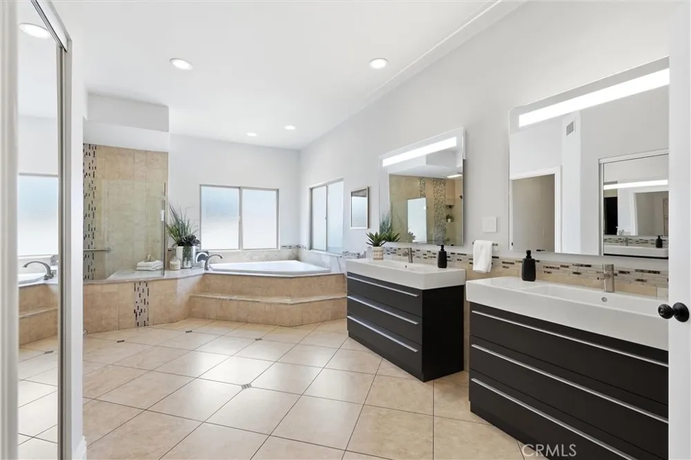 5565 Mountain View Place Yorba Linda, CA 92886