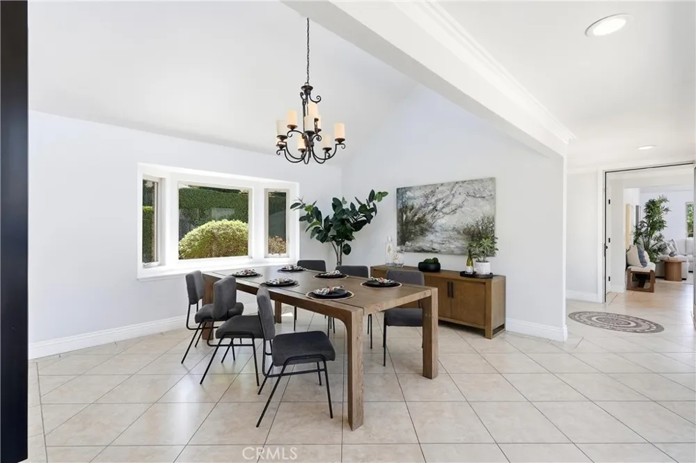 5565 Mountain View Place Yorba Linda, CA 92886