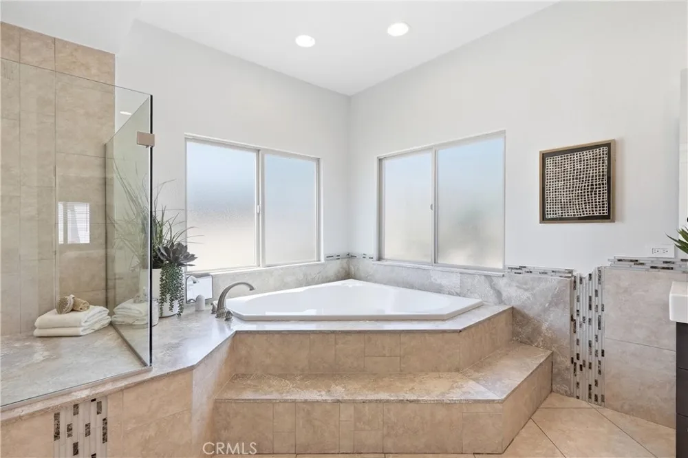 5565 Mountain View Place Yorba Linda, CA 92886