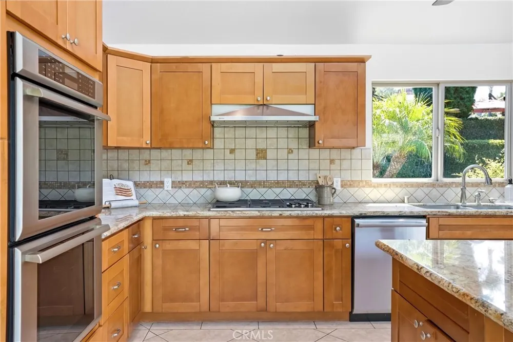 5565 Mountain View Place Yorba Linda, CA 92886