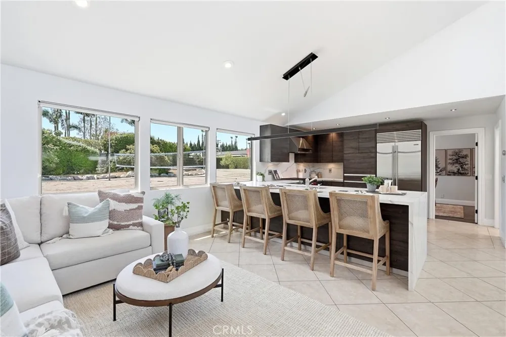 5565 Mountain View Place Yorba Linda, CA 92886