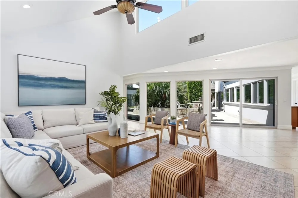 5565 Mountain View Place Yorba Linda, CA 92886