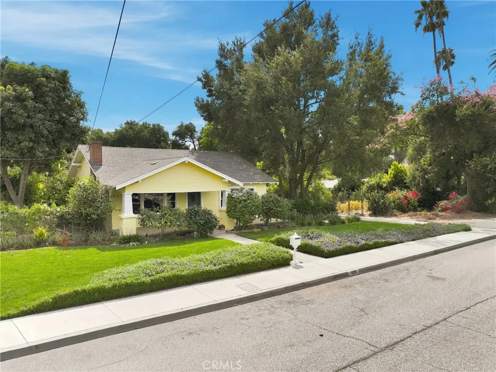 1436 3rd La Verne, CA 91750