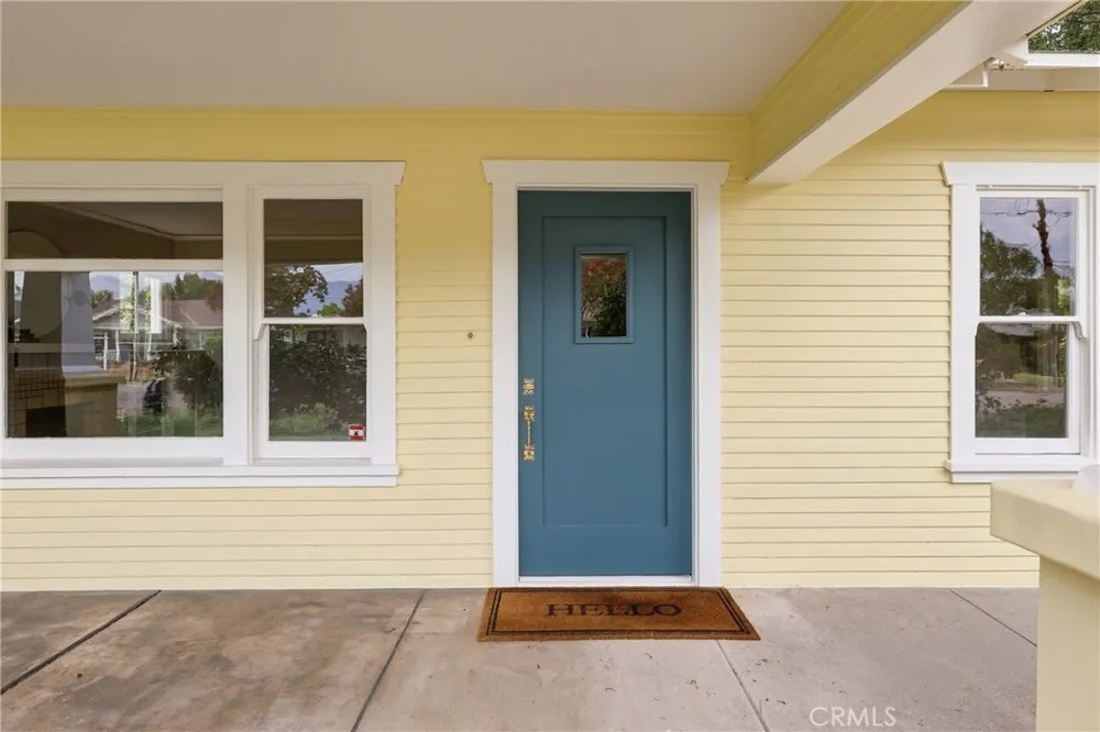 1436 3rd La Verne, CA 91750