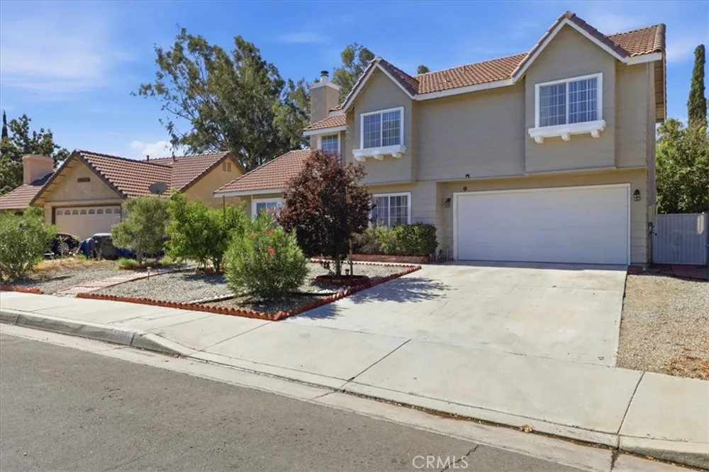 37411 Litchfield Palmdale, CA 93550