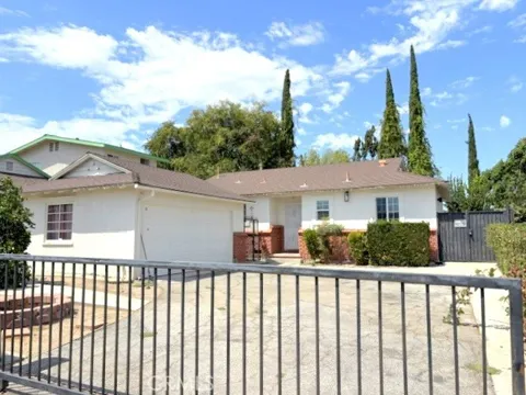 1837 Lancewood Avenue