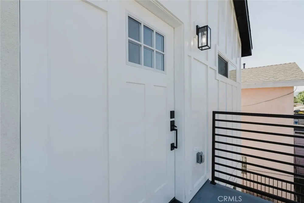 5732 Willowcrest Avenue #2 North Hollywood, CA 91601