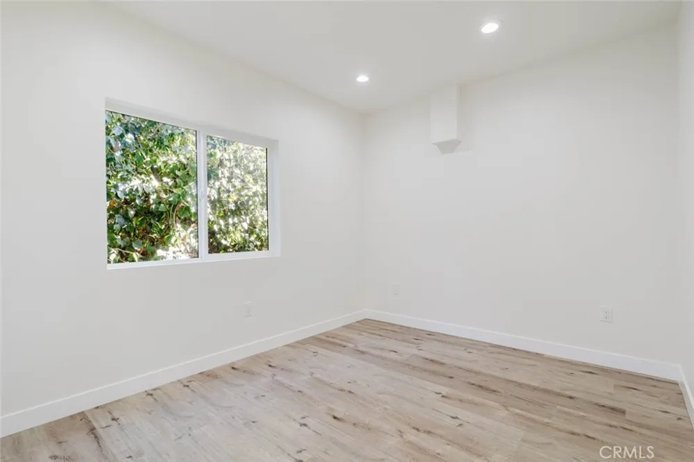 5732 Willowcrest Avenue #2 North Hollywood, CA 91601