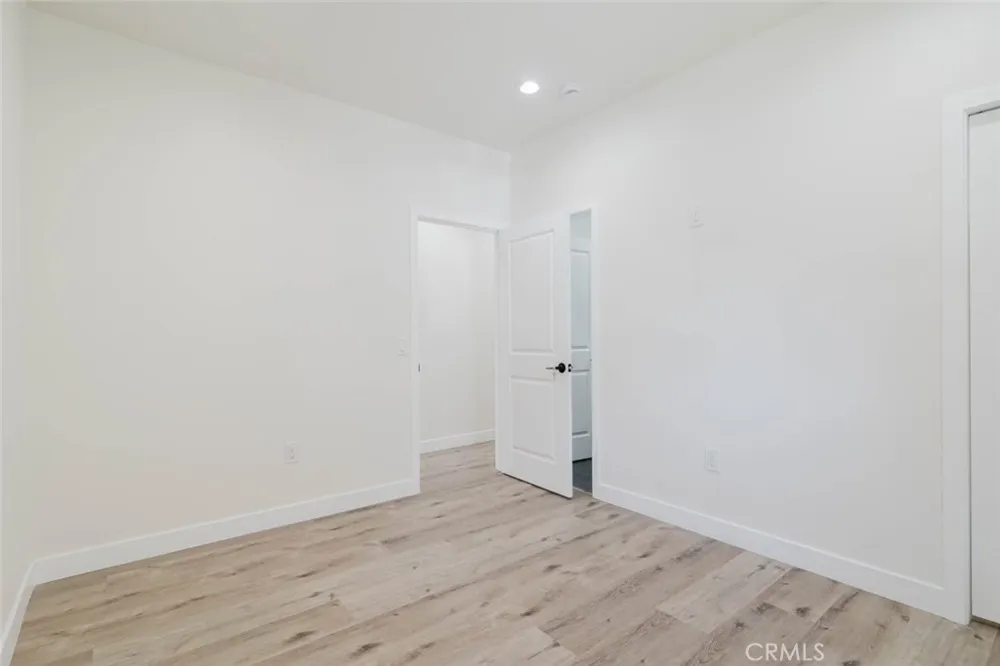 5732 Willowcrest Avenue #2 North Hollywood, CA 91601