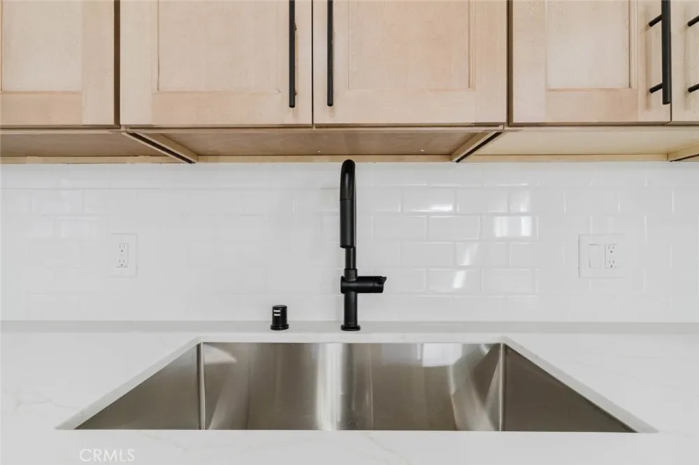 5732 Willowcrest Avenue #2 North Hollywood, CA 91601