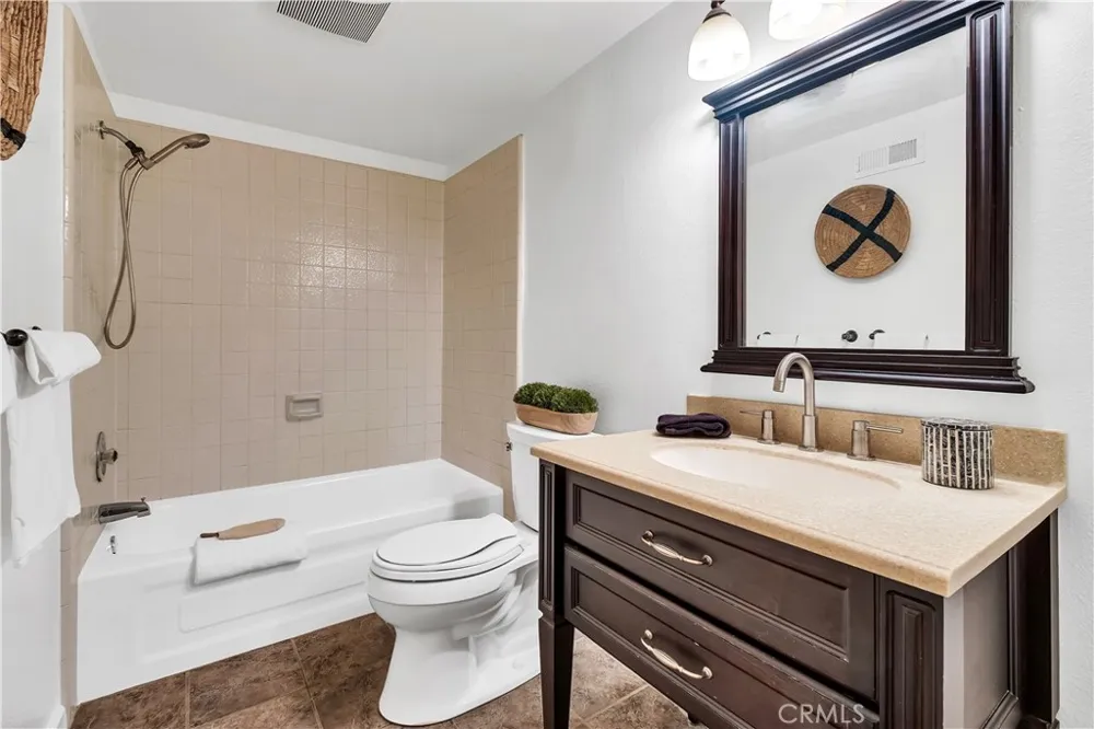 935 Main El Segundo, CA 90245