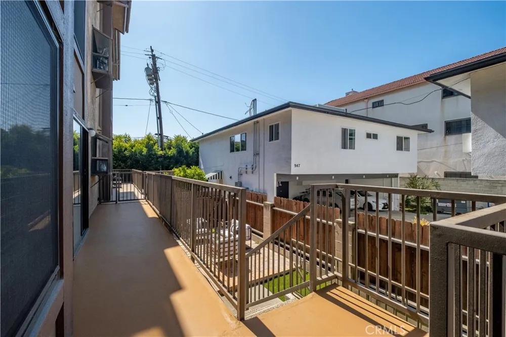 935 Main El Segundo, CA 90245