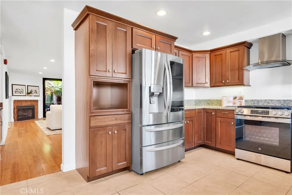 935 Main El Segundo, CA 90245