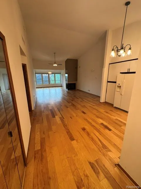 875 Greenview Court #62