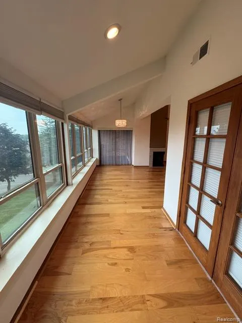 875 Greenview Court #62 Rochester Hills City, MI 48307